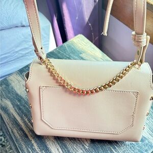 Elegant Tan Women's Bag with Gold Chain